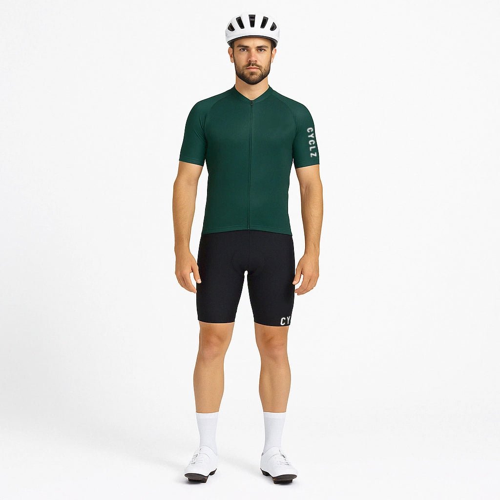 CYCLZ by Irena KollerCYCLZ® Ardennes Cycling Set – Exquisites Trikot in Dunkelgrün inkl. Shorts und Base Layer