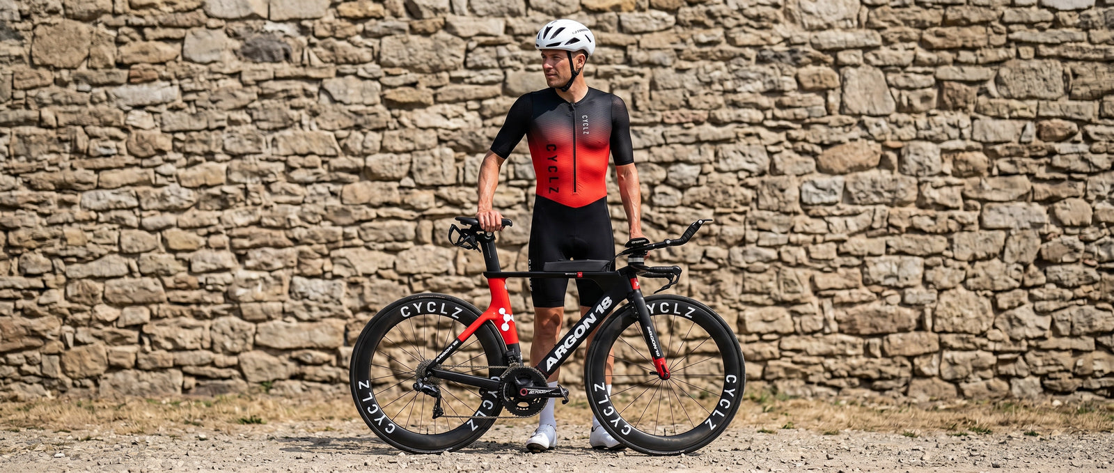 CYCLZ® VEKTOR PRO Herren Trisuit – Triathlon Einteiler rechts