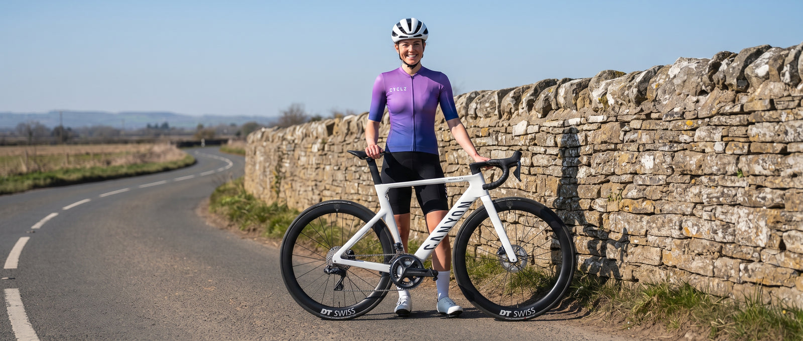 CYCLZ® Rennvelo-Trikot Damen “Polaris” – bunt, auffällig & funktional rechts