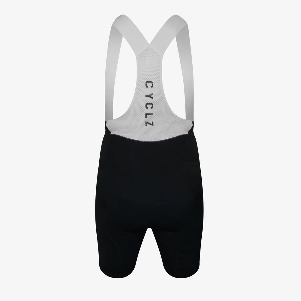 
                      
                        CYCLZ by Irena KollerCYCLZ® Damen Rennrad Set – Azure Trikot, Base Layer & Elegance Bib Shorts
                      
                    
