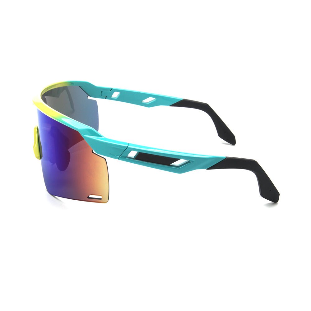 
                      
                        CYCLZ by Irena KollerCYCLZ® Rennradbrille "SwiftSee" - Sonnenbrille – UV400 Schutz, TR90 Rahmen, HD PC Gläser
                      
                    