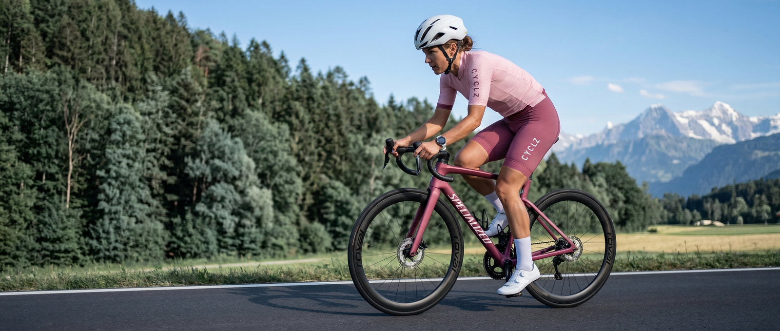 CYCLZ® women's racing bike set: Bellissima - jersey, bib shorts & compression top links