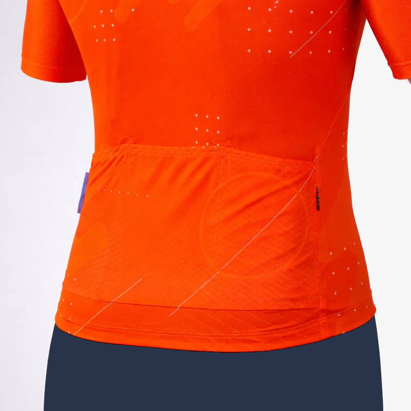 CYCLZ Damen Rennvelo Set „VULCANA“ – Race Jersey & Bib Shorts für Performance im Sommer